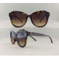 Classical Fashion Design Woman Sunglasses P02006